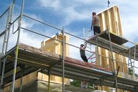 Dachgeschoßaufstockung - effiziente Wandmontage